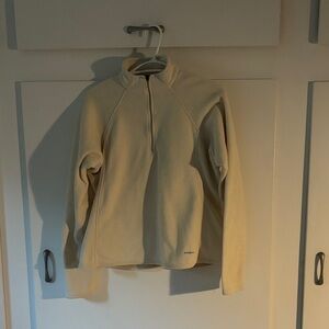 Patagonia Cream Capilene Fleece